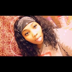 Meet your Posher, Aliyah